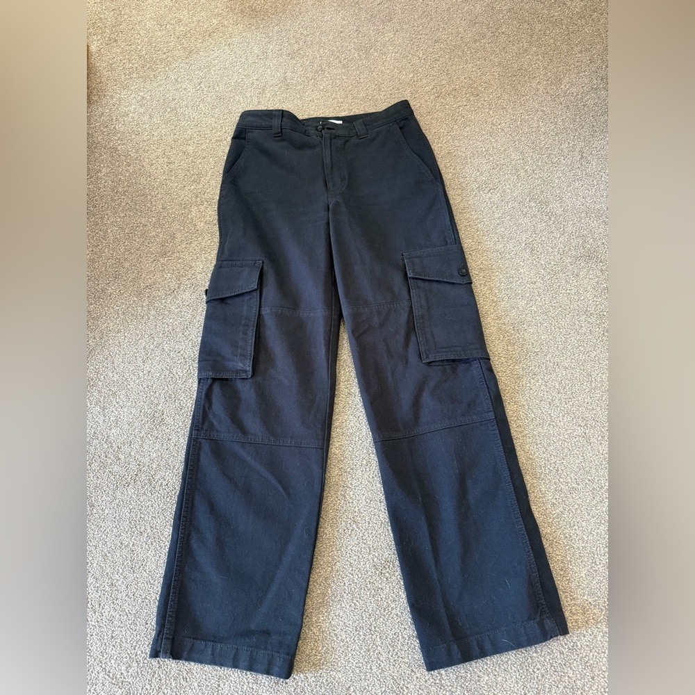 Aritzia TNA Black Cargo Pants size 4 100% cotton - Picture 2 of 6